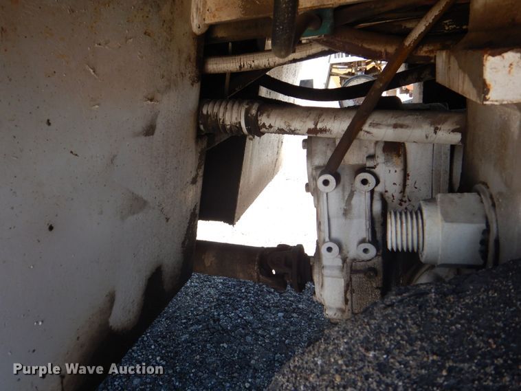 image for item DS8152 1986 Ingersoll Rand MW175  milling machine