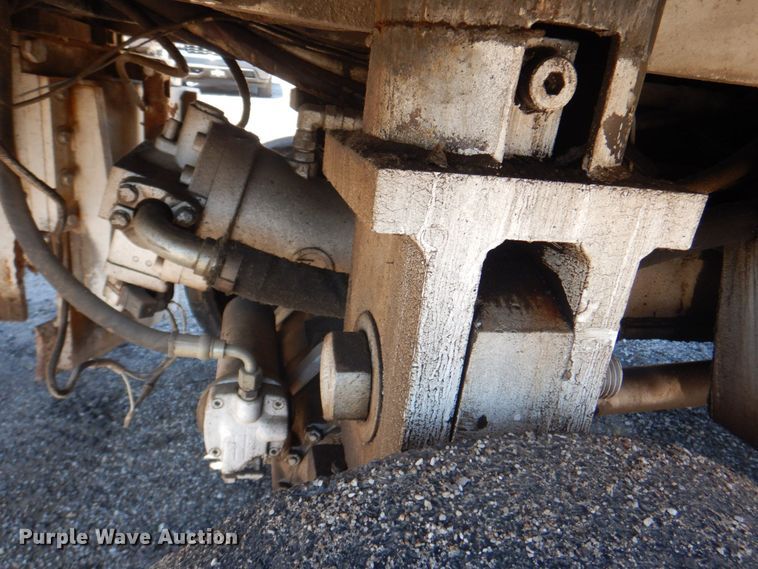 image for item DS8152 1986 Ingersoll Rand MW175  milling machine