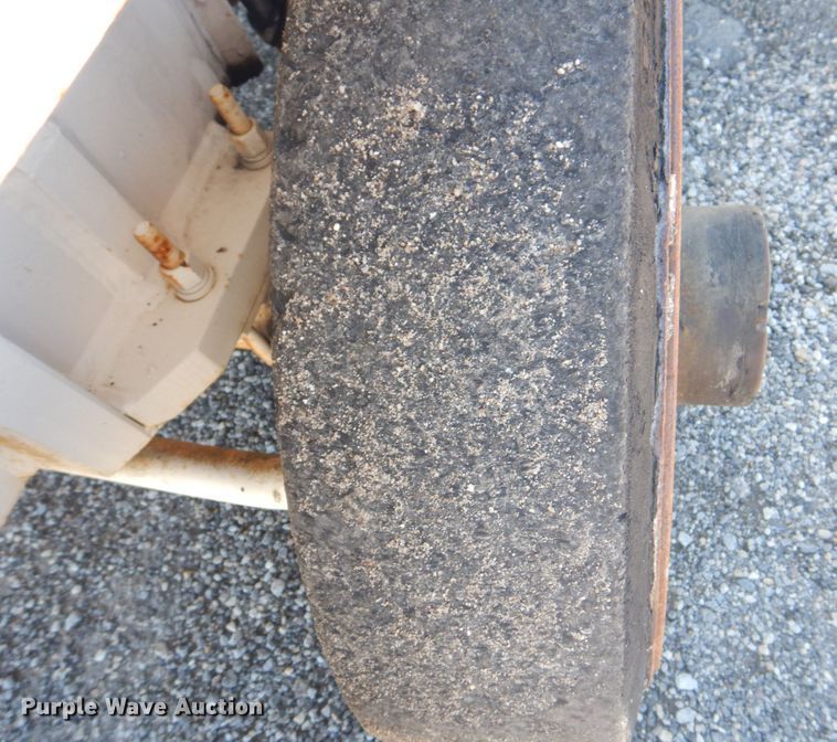 image for item DS8152 1986 Ingersoll Rand MW175  milling machine