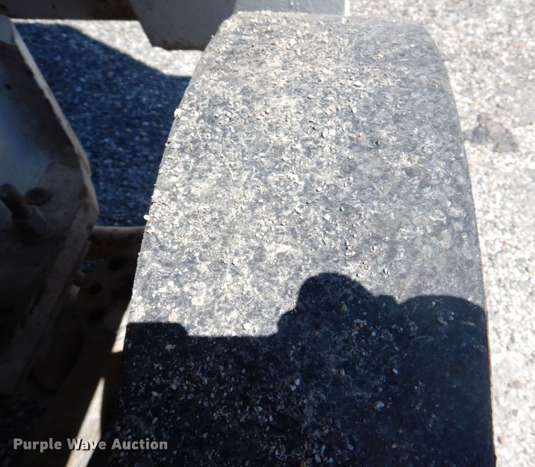 image for item DS8152 1986 Ingersoll Rand MW175  milling machine