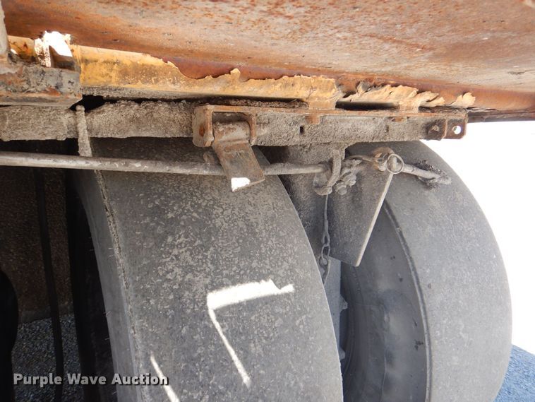 image for item DS8154 1999 Dynapac CP271  pneumatic roller