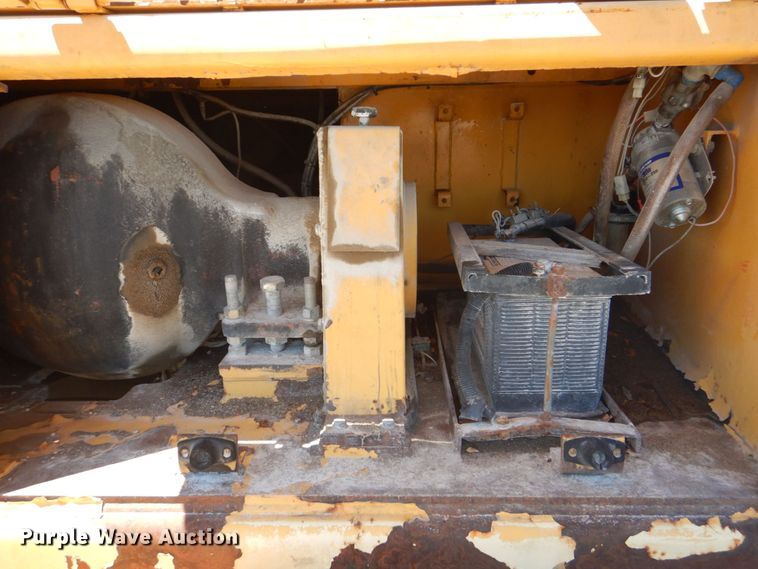 image for item DS8154 1999 Dynapac CP271  pneumatic roller