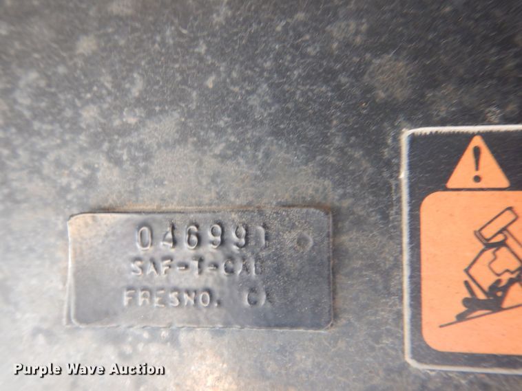 image for item DS8154 1999 Dynapac CP271  pneumatic roller