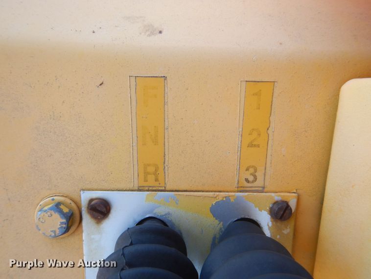 image for item DS8154 1999 Dynapac CP271  pneumatic roller