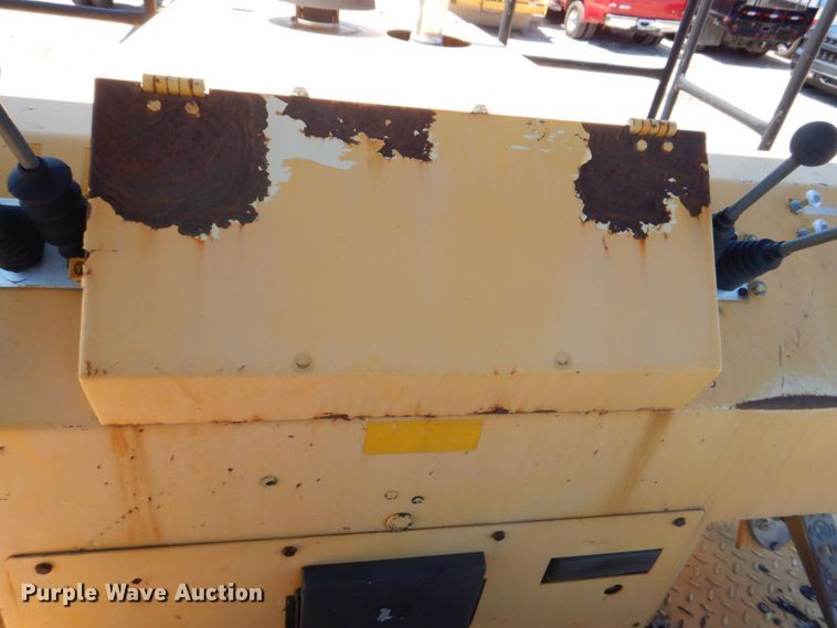 image for item DS8154 1999 Dynapac CP271  pneumatic roller