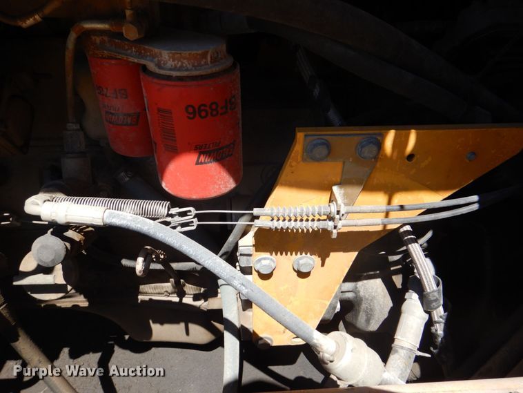 image for item DS8154 1999 Dynapac CP271  pneumatic roller