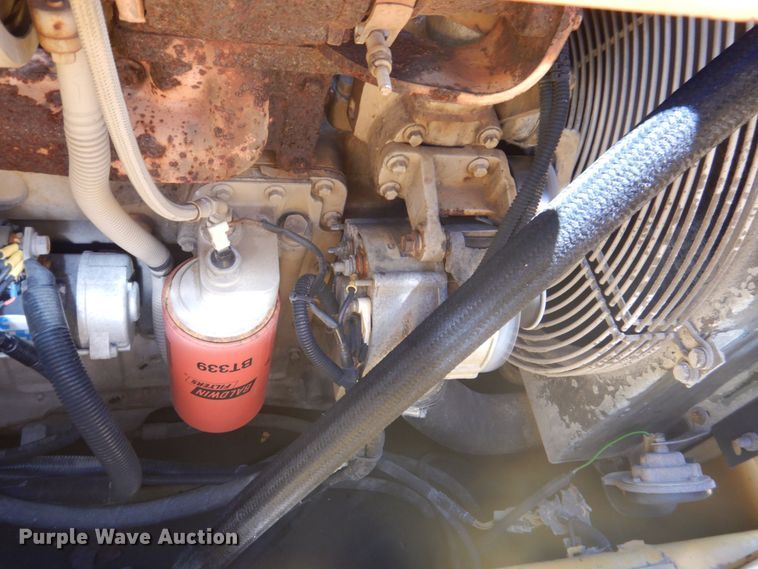 image for item DS8154 1999 Dynapac CP271  pneumatic roller