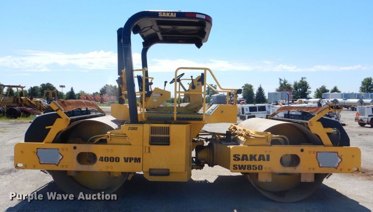 image for item DS8155 2003 Sakai SW850  double drum vibratory roller