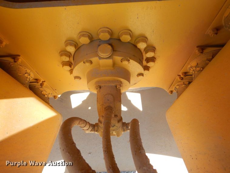 image for item DS8155 2003 Sakai SW850  double drum vibratory roller