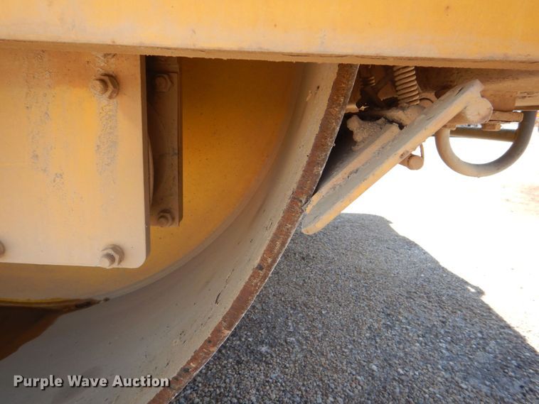 image for item DS8155 2003 Sakai SW850  double drum vibratory roller