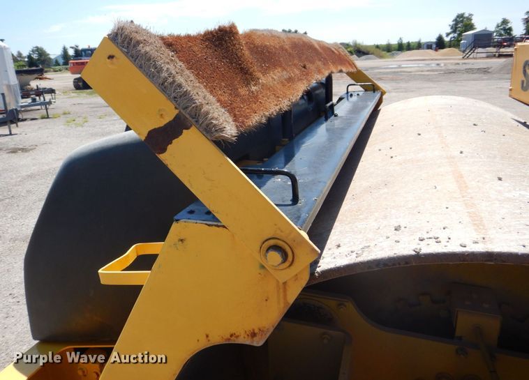 image for item DS8155 2003 Sakai SW850  double drum vibratory roller