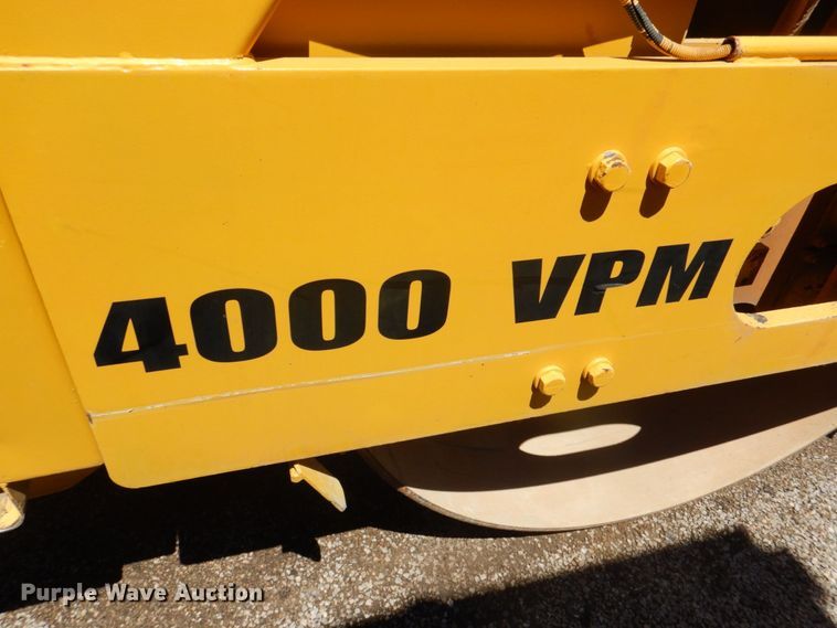 image for item DS8155 2003 Sakai SW850  double drum vibratory roller