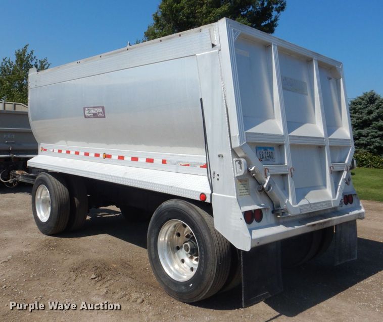 image for item DS8159 1993 Cornhusker  end dump pup trailer
