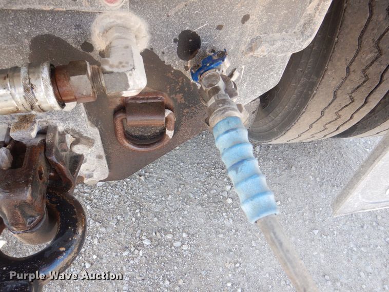 image for item DS8159 1993 Cornhusker  end dump pup trailer