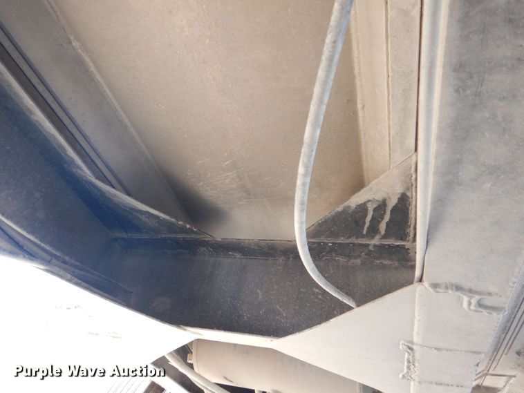 image for item DS8159 1993 Cornhusker  end dump pup trailer