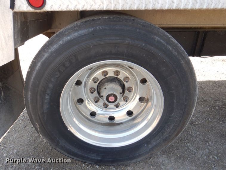 image for item DS8159 1993 Cornhusker  end dump pup trailer