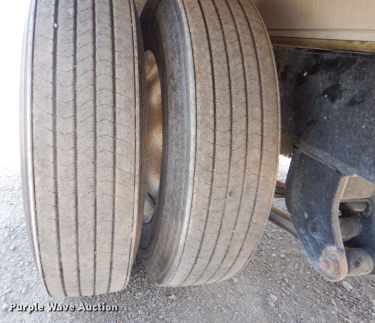image for item DS8159 1993 Cornhusker  end dump pup trailer
