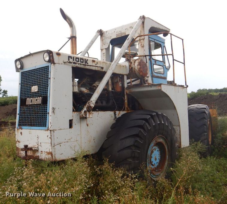 image for item DS8161 1973 Clark 175B  wheel loader