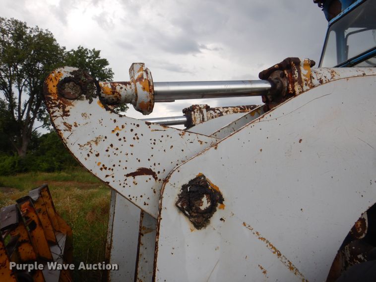 image for item DS8161 1973 Clark 175B  wheel loader