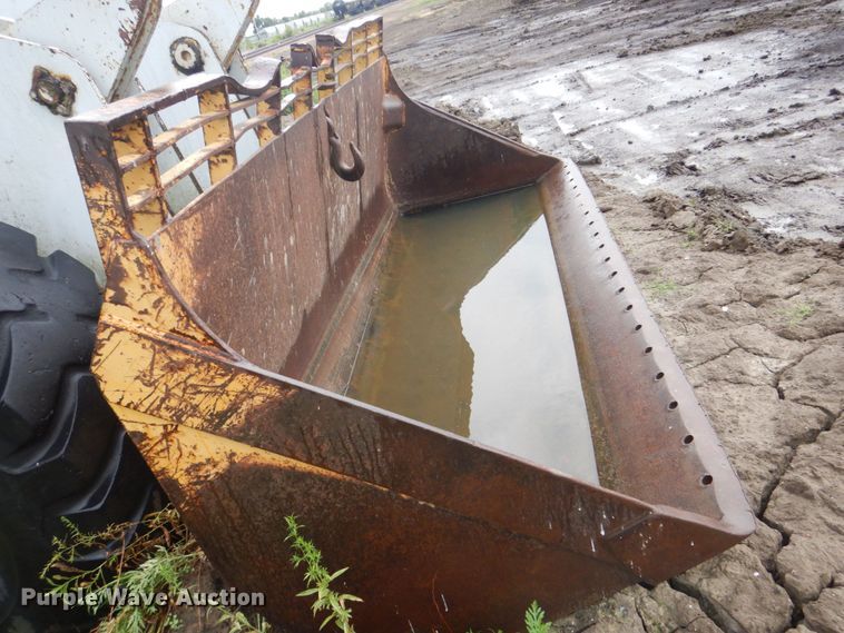 image for item DS8161 1973 Clark 175B  wheel loader