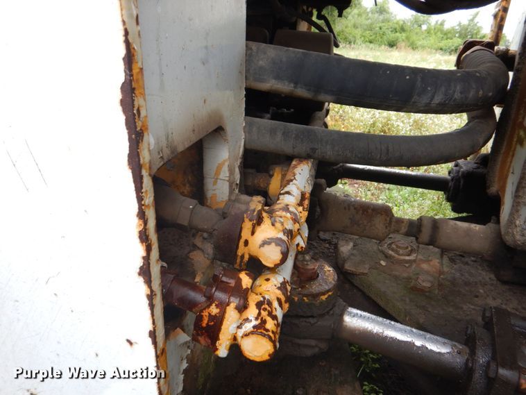 image for item DS8161 1973 Clark 175B  wheel loader