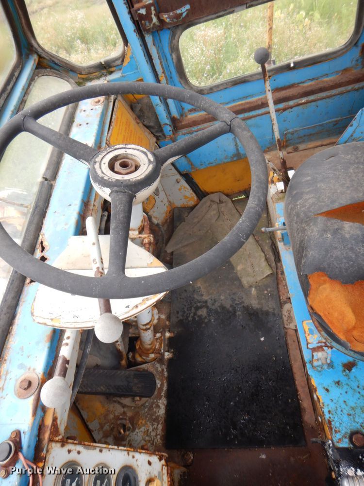 image for item DS8161 1973 Clark 175B  wheel loader