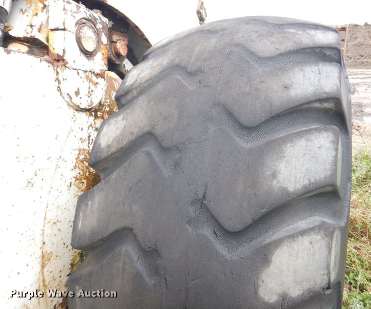 image for item DS8161 1973 Clark 175B  wheel loader