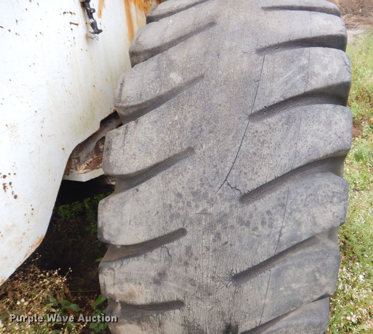 image for item DS8161 1973 Clark 175B  wheel loader