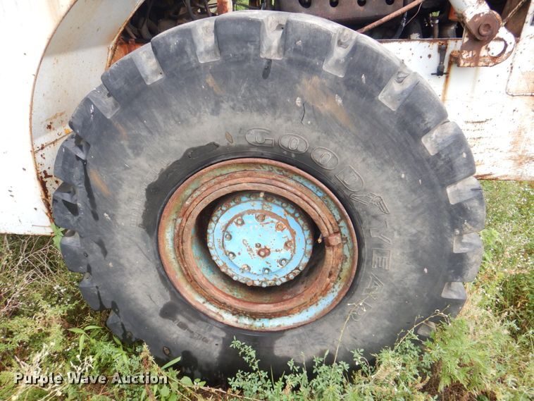 image for item DS8161 1973 Clark 175B  wheel loader