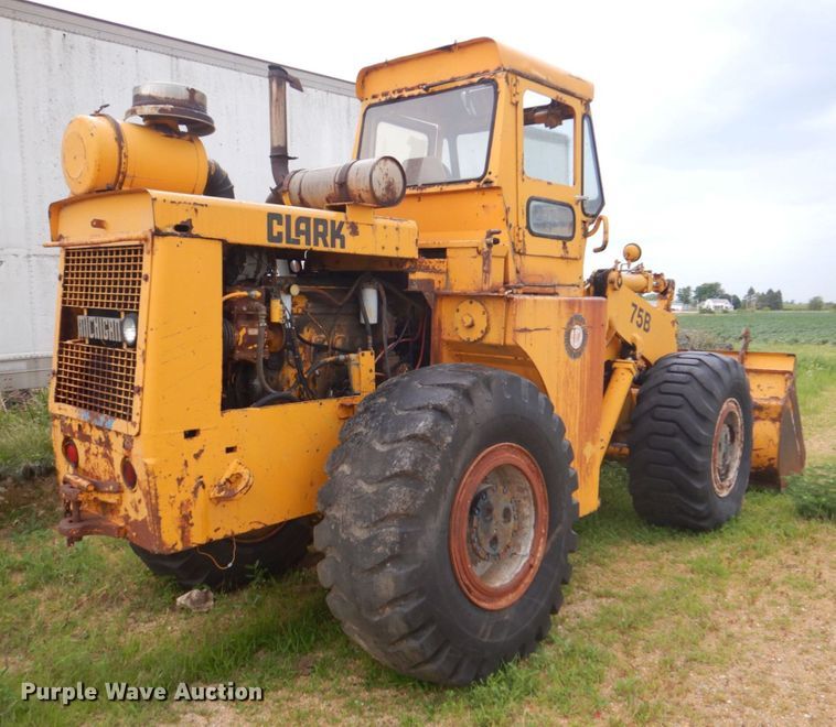image for item DS8162 Clark 75B  wheel loader