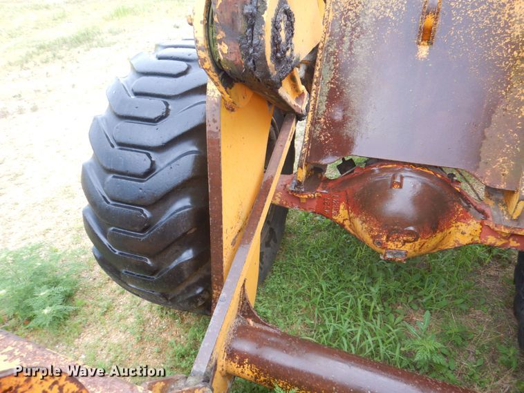 image for item DS8162 Clark 75B  wheel loader