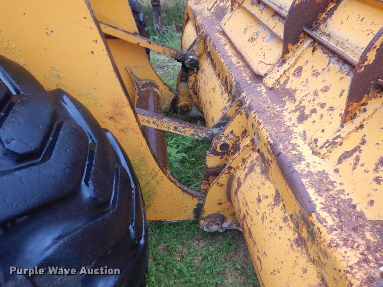image for item DS8162 Clark 75B  wheel loader