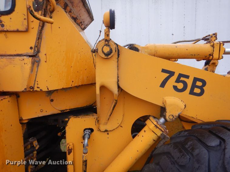 image for item DS8162 Clark 75B  wheel loader