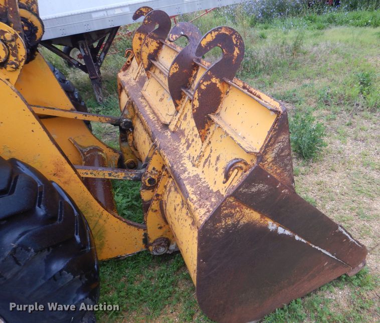 image for item DS8162 Clark 75B  wheel loader