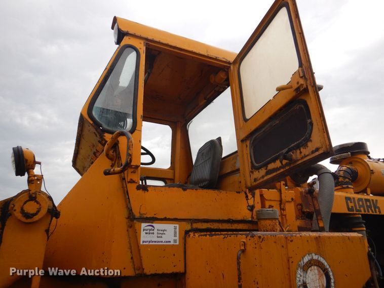 image for item DS8162 Clark 75B  wheel loader