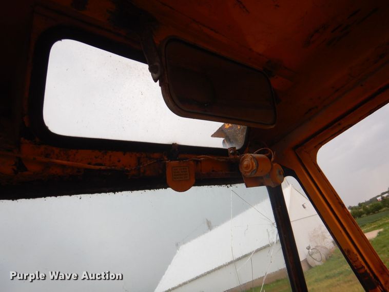 image for item DS8162 Clark 75B  wheel loader