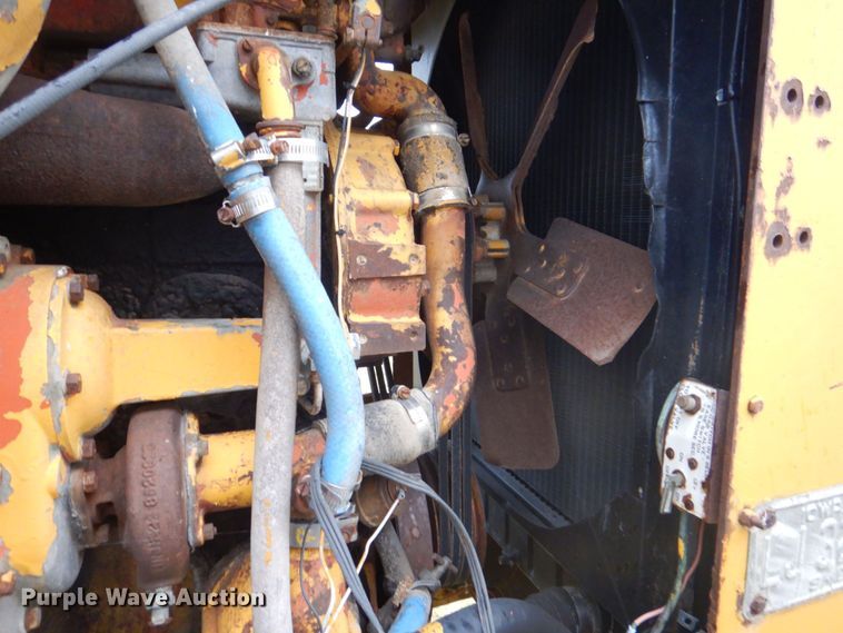 image for item DS8162 Clark 75B  wheel loader