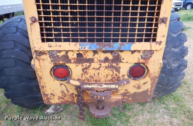 image for item DS8162 Clark 75B  wheel loader