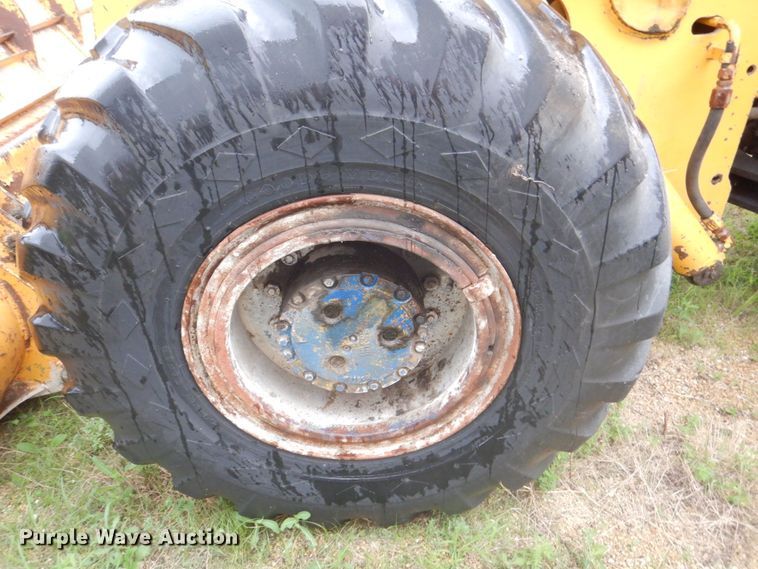 image for item DS8162 Clark 75B  wheel loader