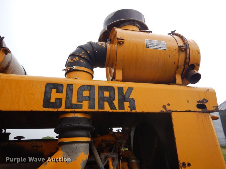 image for item DS8162 Clark 75B  wheel loader