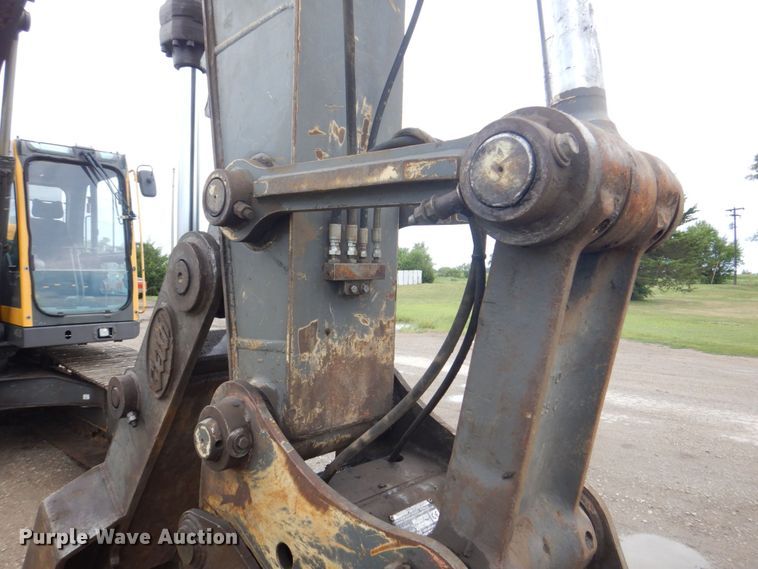 image for item DS8163 2005 Volvo EC210BLC  excavator
