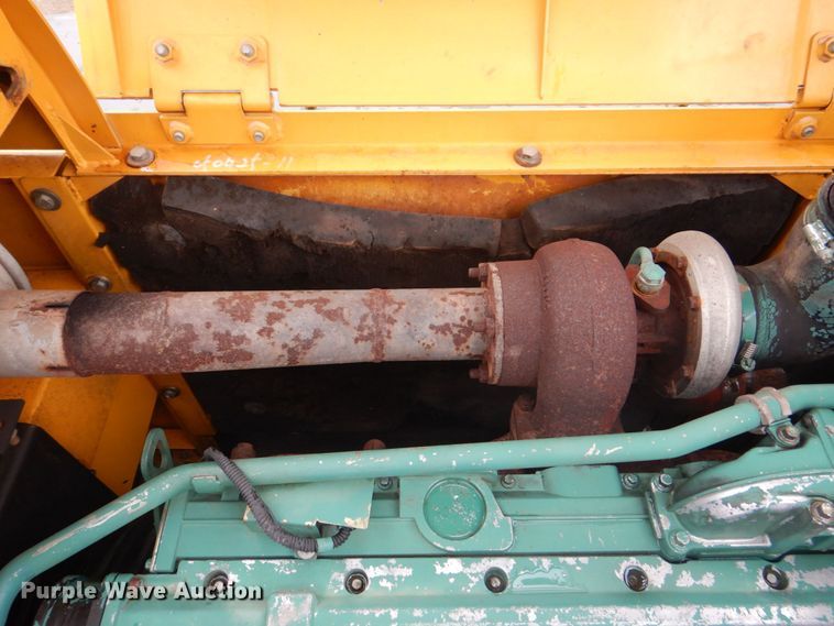 image for item DS8163 2005 Volvo EC210BLC  excavator