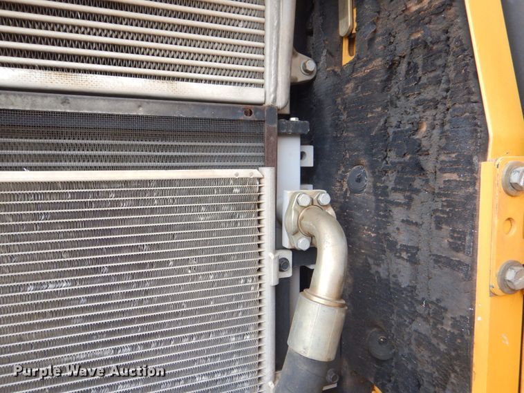 image for item DS8163 2005 Volvo EC210BLC  excavator