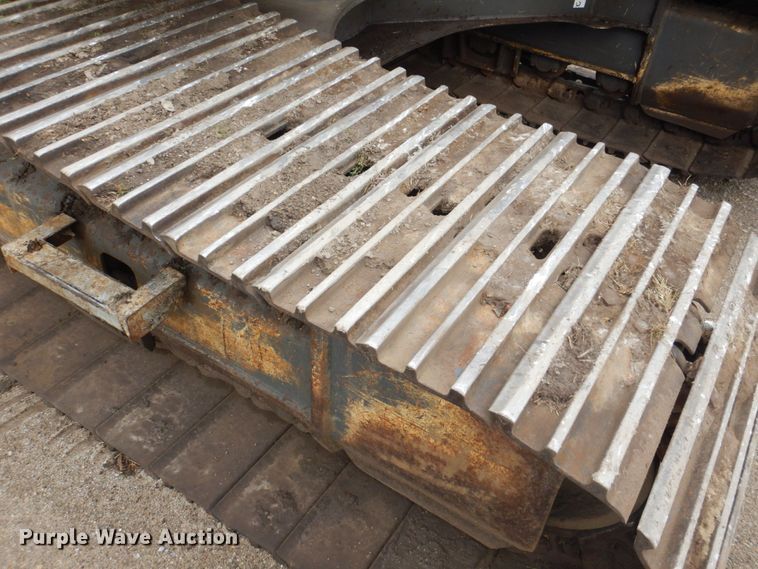 image for item DS8163 2005 Volvo EC210BLC  excavator