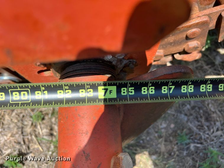 image for item DS8463 2000 Ditch Witch 5110  trencher