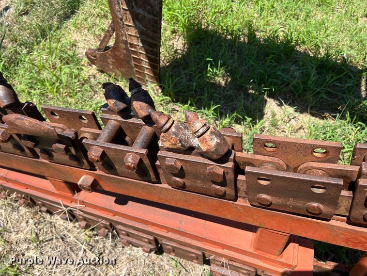 image for item DS8463 2000 Ditch Witch 5110  trencher