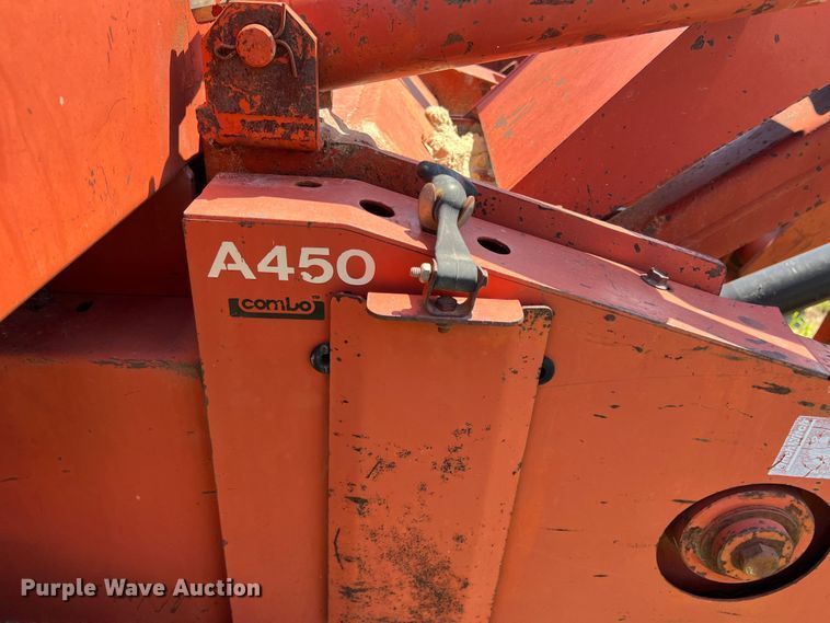 image for item DS8463 2000 Ditch Witch 5110  trencher