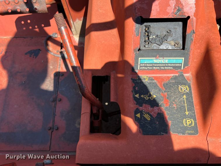 image for item DS8463 2000 Ditch Witch 5110  trencher