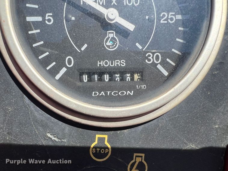 image for item DS8463 2000 Ditch Witch 5110  trencher