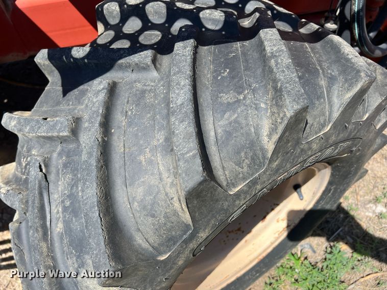 image for item DS8463 2000 Ditch Witch 5110  trencher